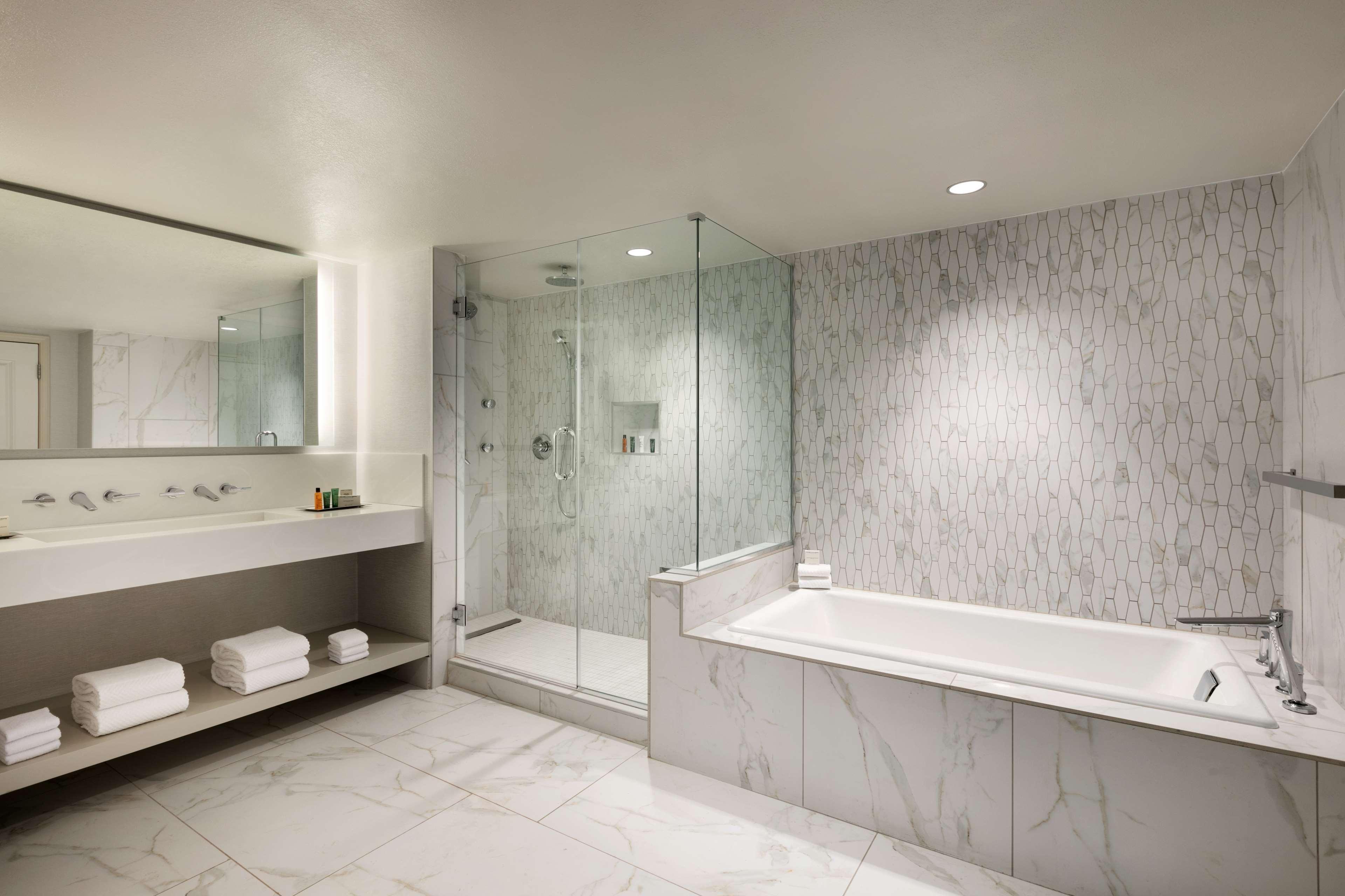 Hilton Fort Collins Eksteriør billede